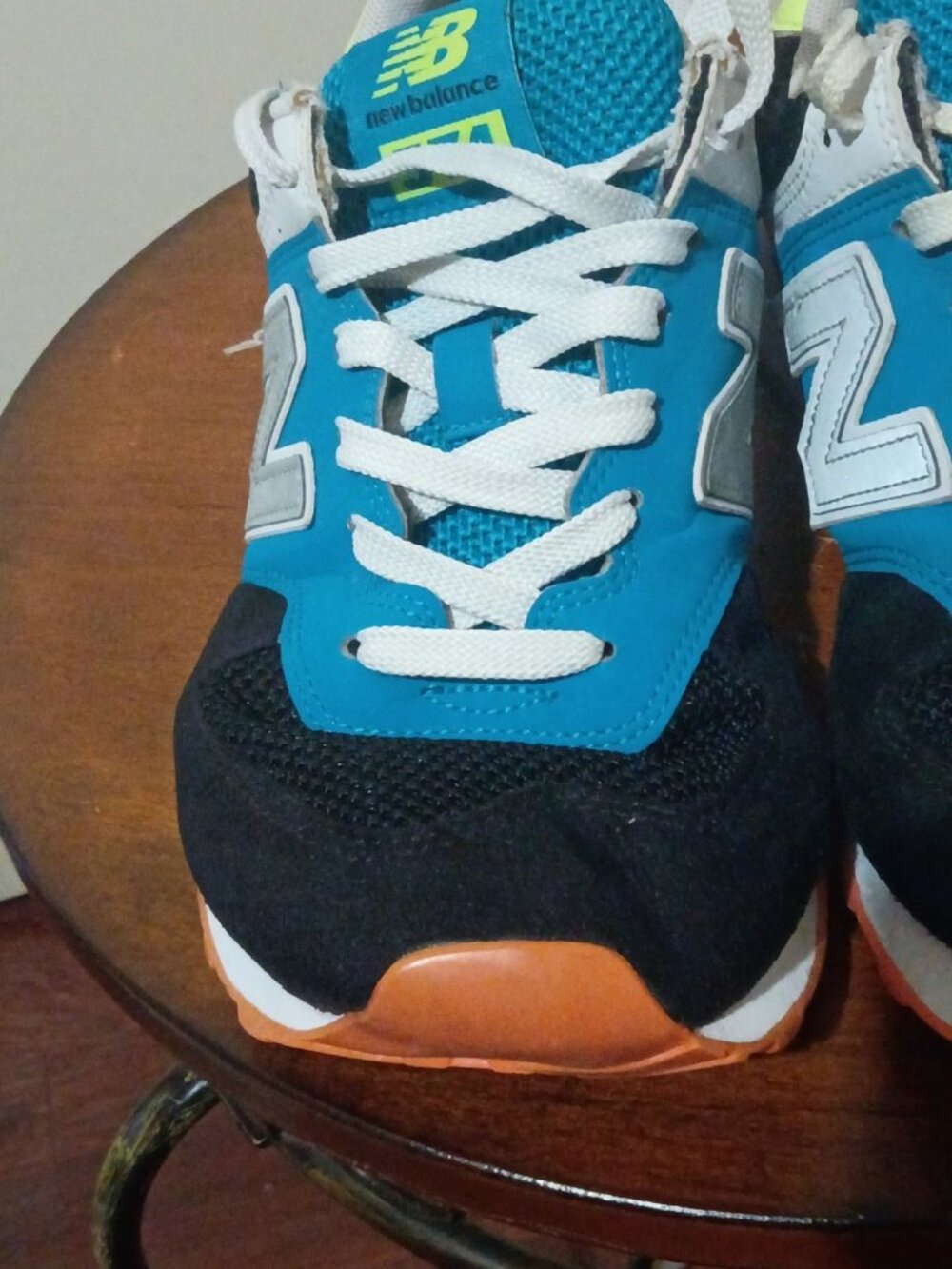 New Balance 574 women's US size 10 (blue, black, yellow, orange) - Picture 8 of 15